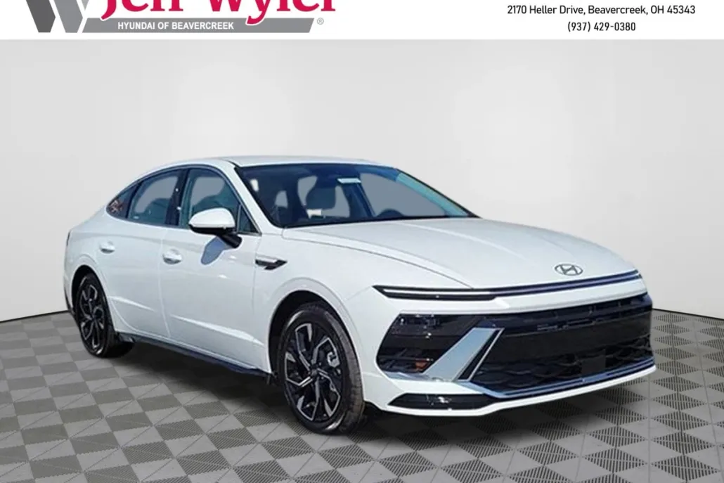2024 Hyundai Sonata SEL photo 1