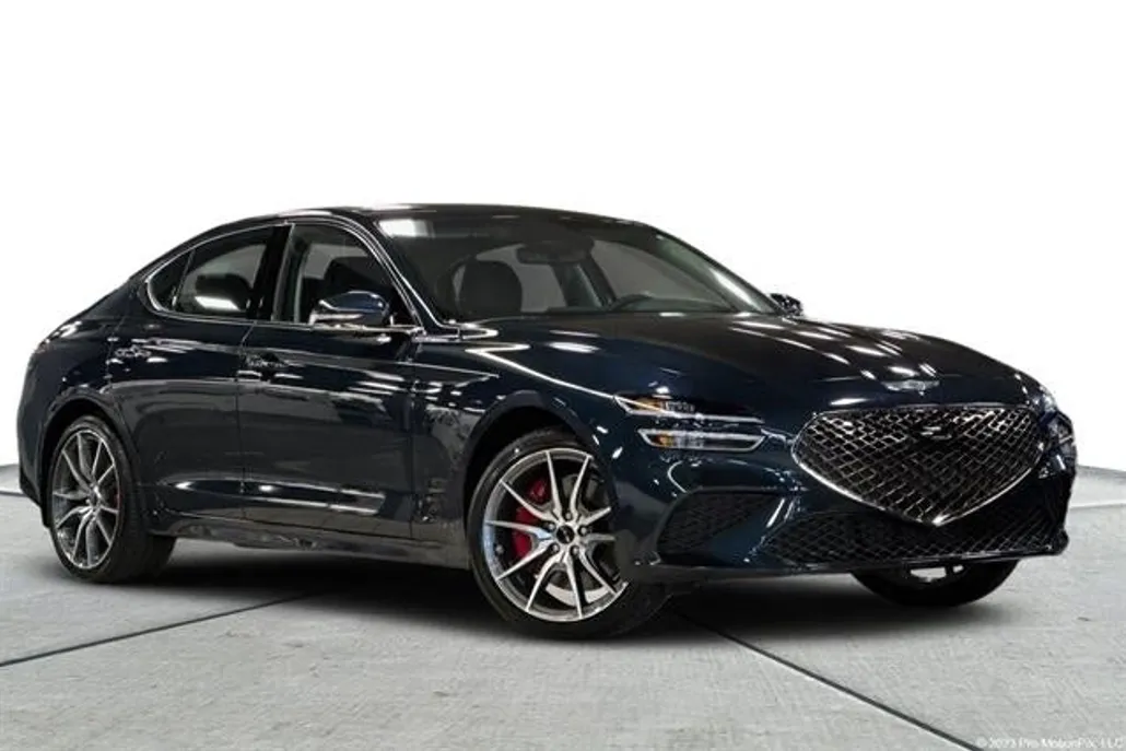 2025 Genesis G70 2.5T photo 1