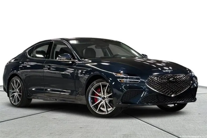 2025 Genesis G70 2.5T photo 1