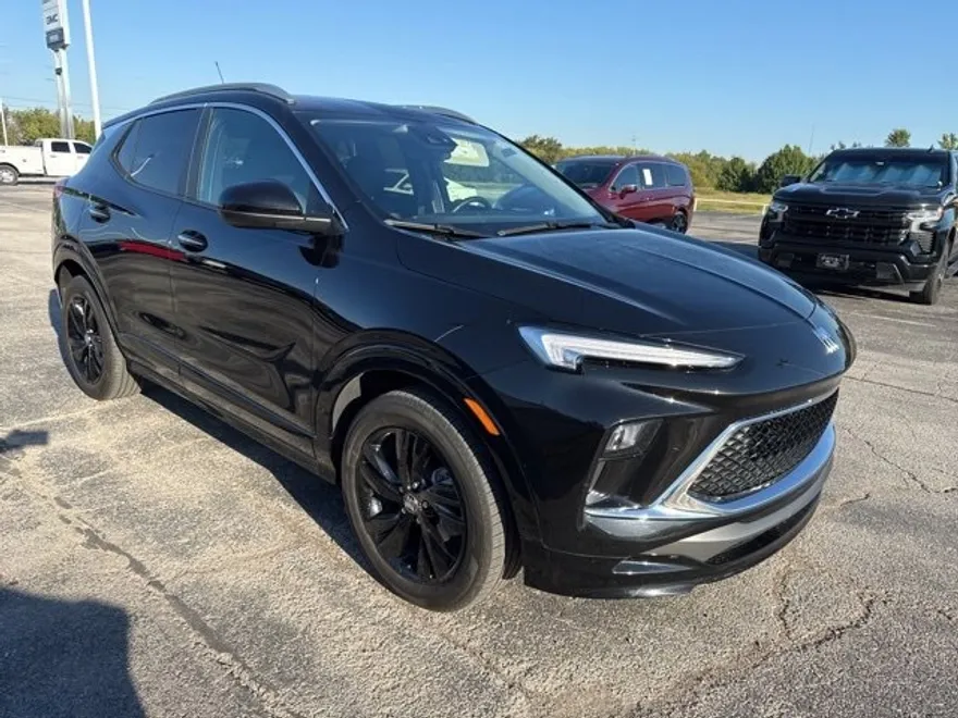 2024 Buick Encore GX Sport Touring photo 1