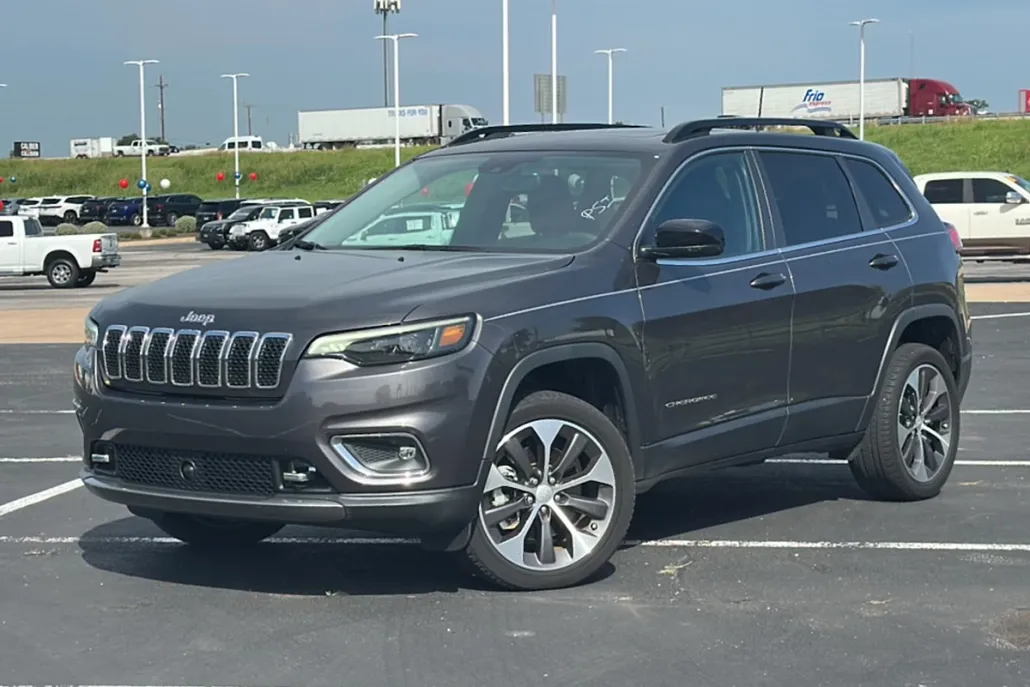 2022 Jeep Cherokee Limited photo 1