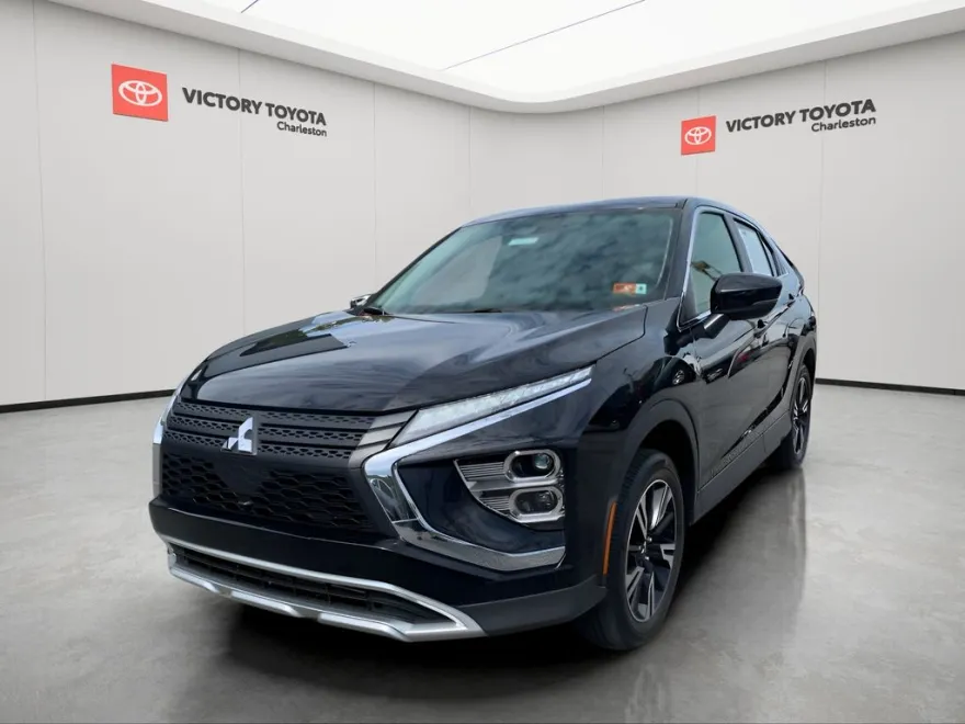 2024 Mitsubishi Eclipse Cross SE photo 1