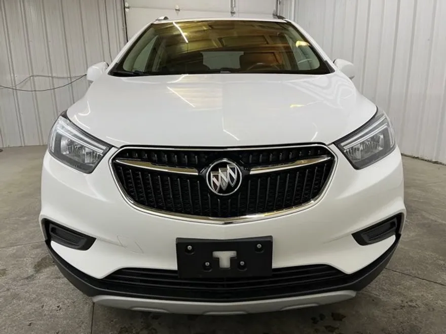 2021 Buick Encore Preferred photo 1