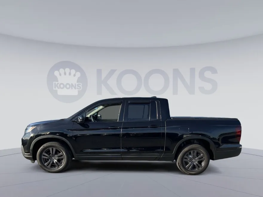 2019 Honda Ridgeline Sport photo 1