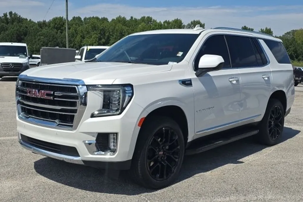 2023 Gmc Yukon SLT photo 1