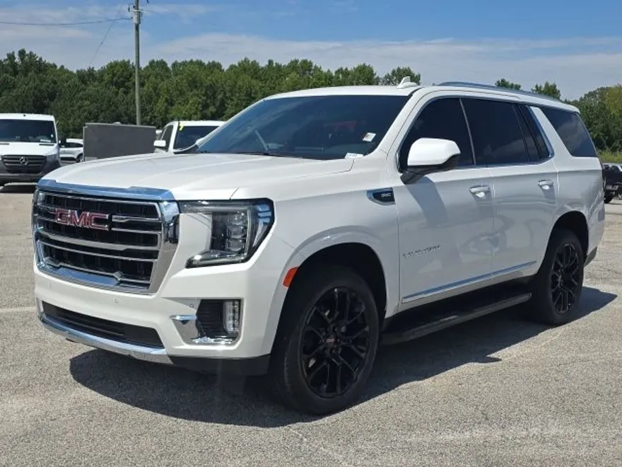 2023 Gmc Yukon SLT photo 1