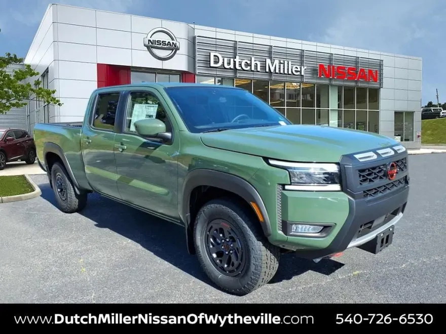2025 Nissan Frontier Crew Cab PRO-4X photo 1