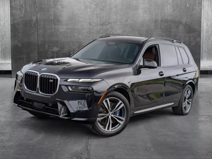 2025 Bmw X7 M60i photo 1