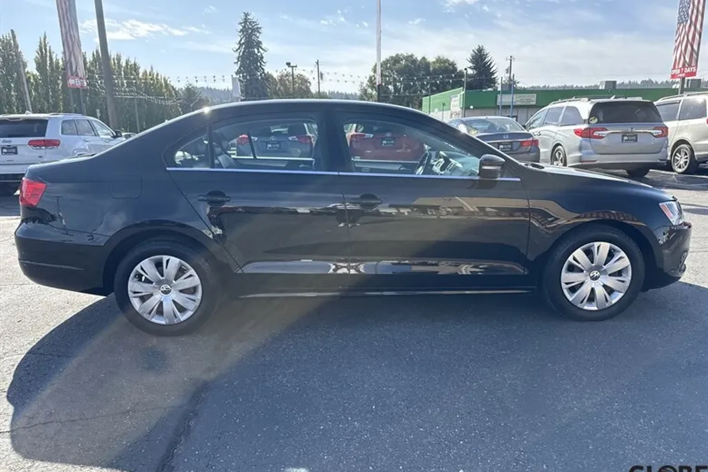 2013 Volkswagen Jetta SE photo 1