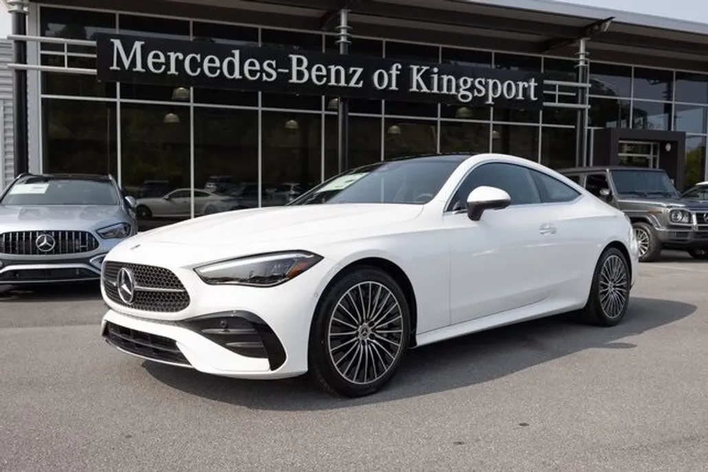 2024 Mercedes Benz CLE 450 photo 1