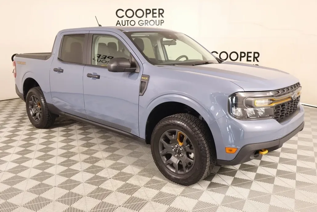 2024 Ford Maverick XLT Tremor photo 1