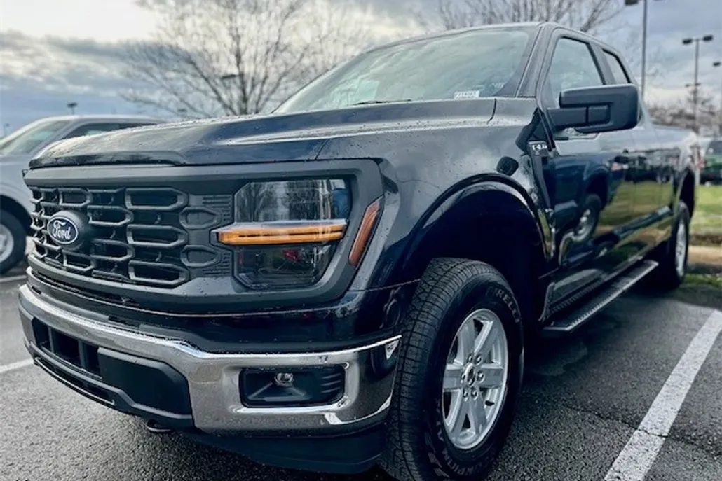 2024 Ford F-150 XL photo 1