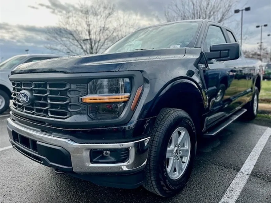 2024 Ford F-150 XL photo 1