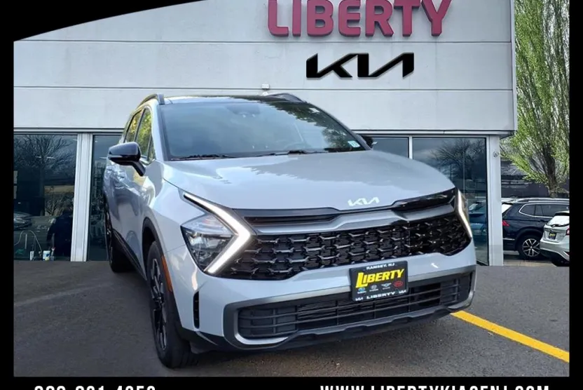2023 Kia Sportage X-Line photo 1