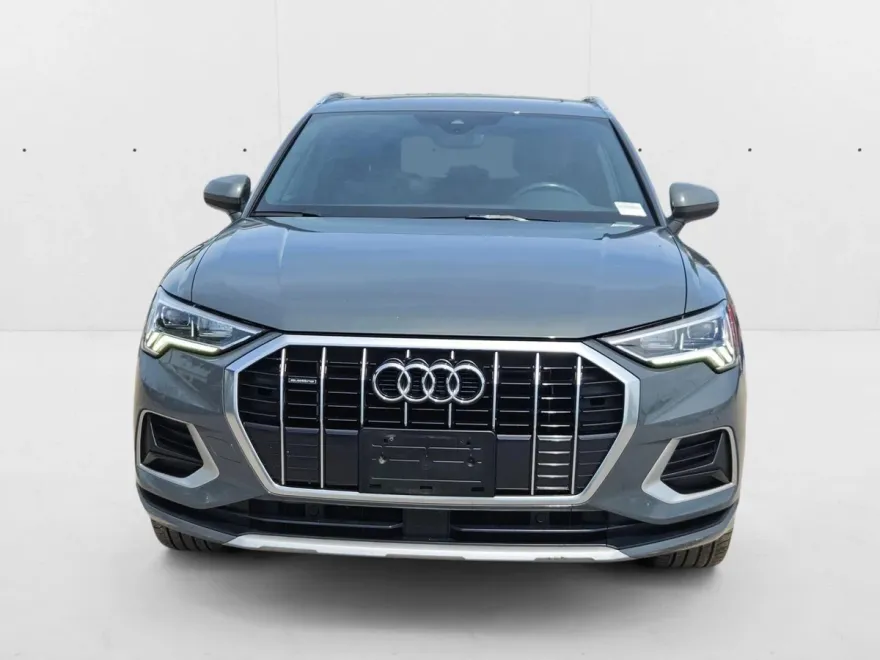 2019 Audi Q3 Premium Plus photo 1