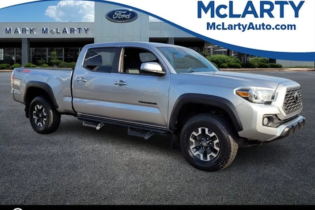 2020 Toyota Tacoma TRD Off-Road V6 photo 1
