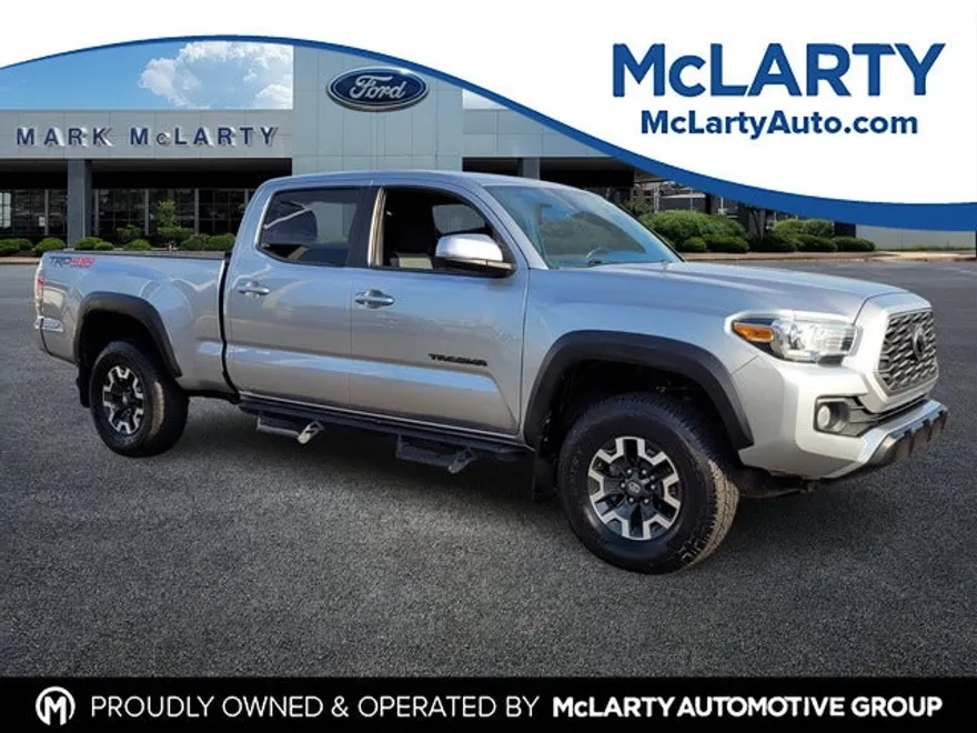 2020 Toyota Tacoma TRD Off-Road V6 photo 1