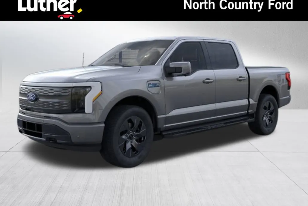 2025 Ford F-150 Lightning Lariat photo 1