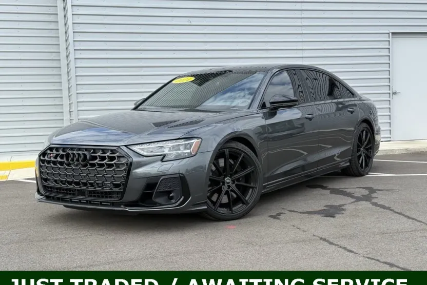 2024 Audi S8 4.0T Quattro photo 1