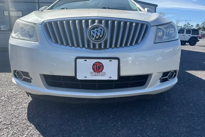 2011 Buick LaCrosse CXS photo 1