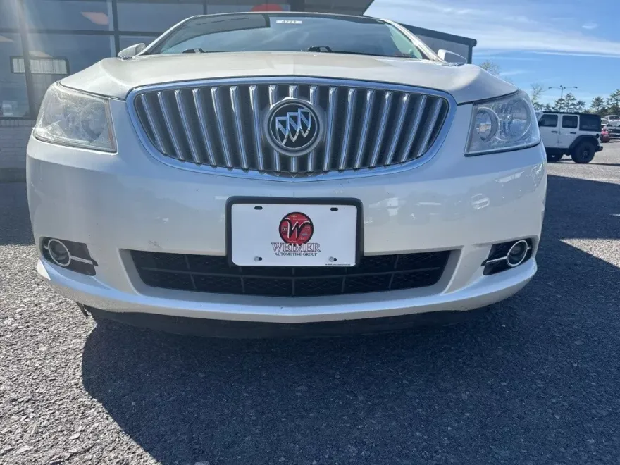 2011 Buick LaCrosse CXS photo 1