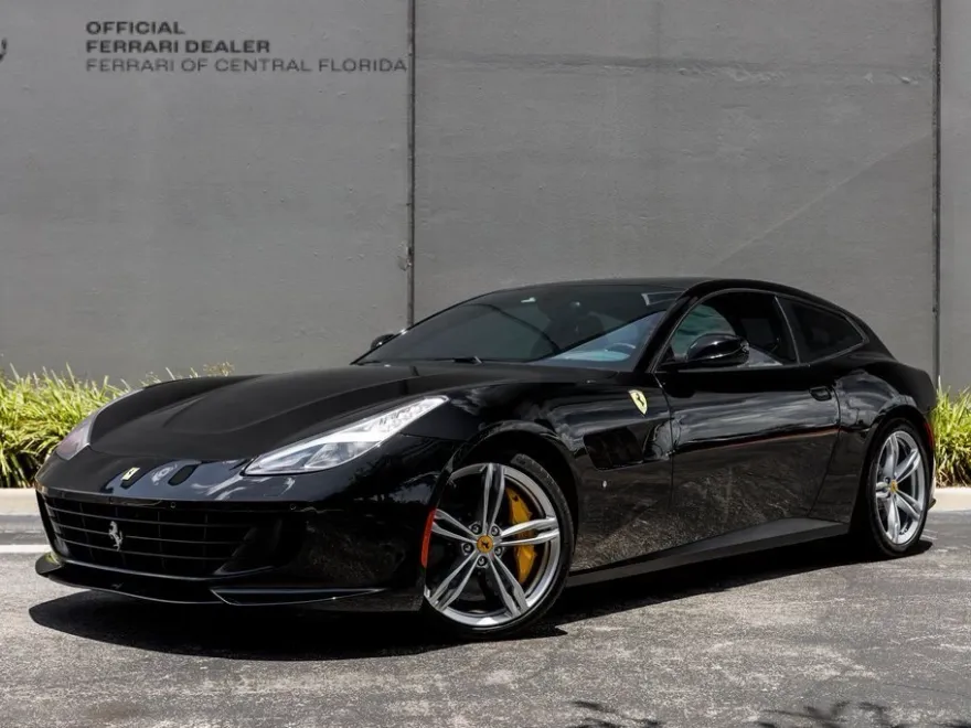 2018 Ferrari GTC4Lusso photo 1