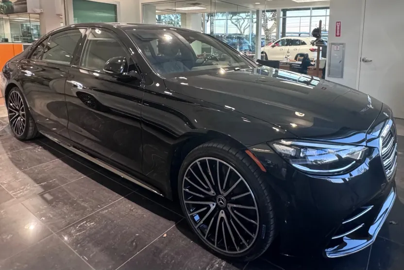 2024 Mercedes Benz S 580 4MATIC photo 1