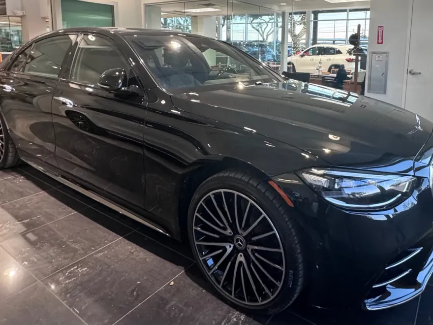 2024 Mercedes Benz S 580 4MATIC photo 1