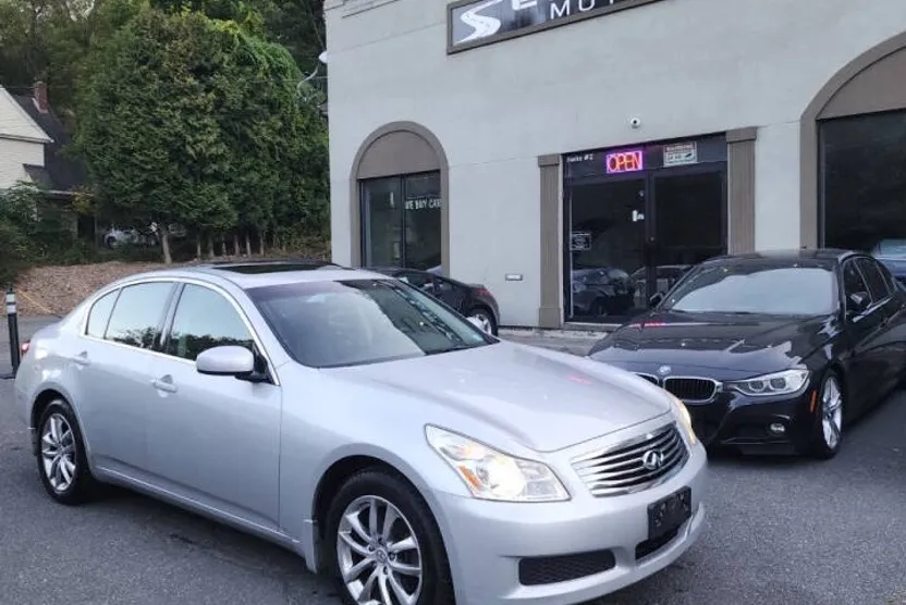 2008 Infiniti G35 x Sedan photo 1