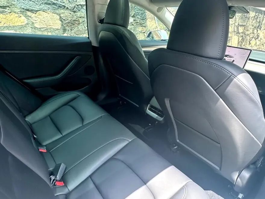 2023 Tesla Model 3 Long Range photo 26