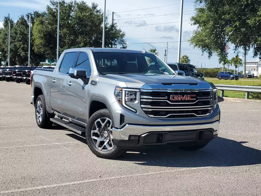 2023 Gmc Sierra 1500 SLT photo 1