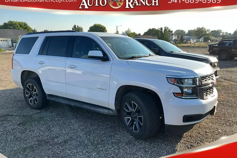 2019 Chevrolet Tahoe LT photo 1