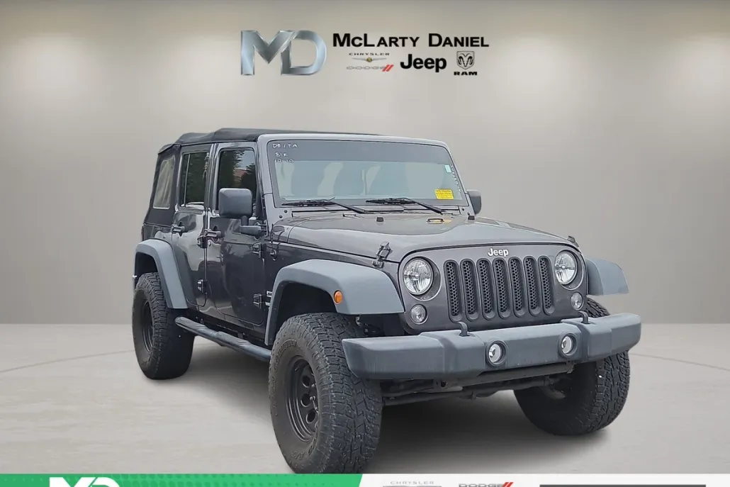 2017 Jeep Wrangler Unlimited Sport photo 1