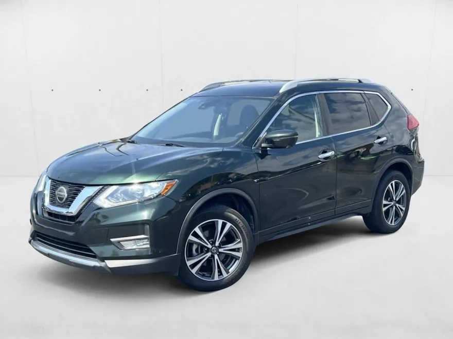 2019 Nissan Rogue SV photo 1
