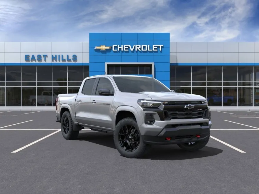 2025 Chevrolet Colorado Z71 photo 1