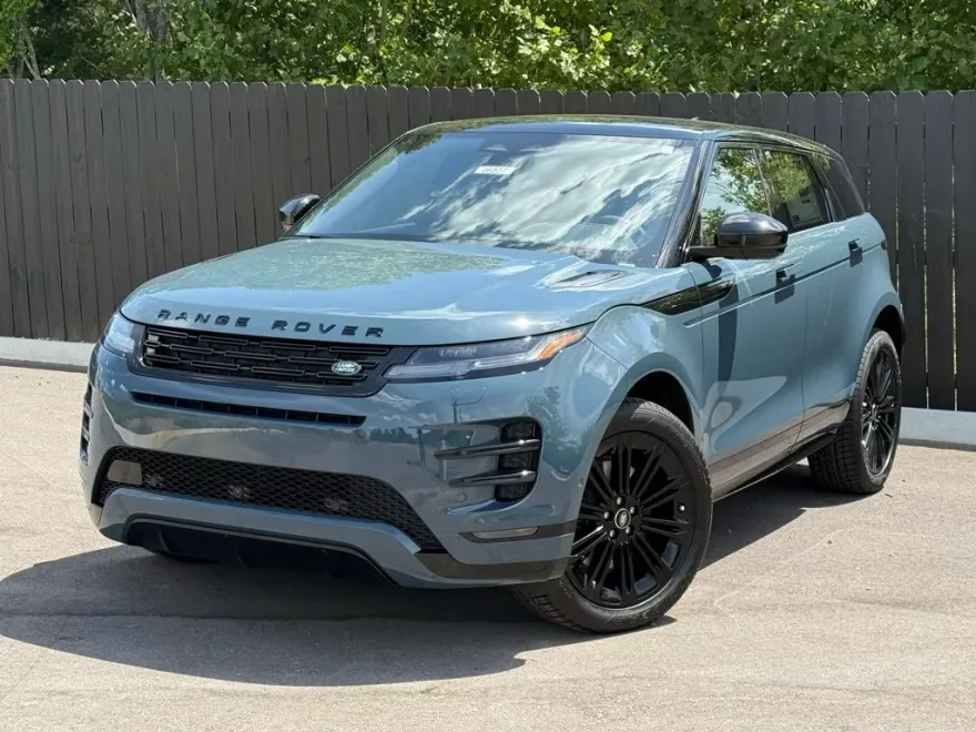 2026 Land Rover Range Rover Evoque Dynamic SE photo 1