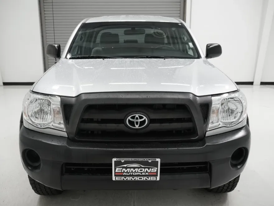 2011 Toyota Tacoma PreRunner photo 1