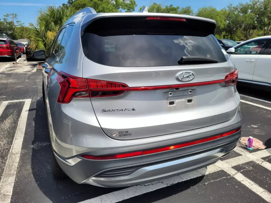 2022 Hyundai Santa Fe SEL Premium photo 1