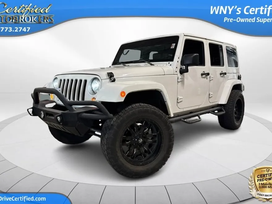 2018 Jeep Wrangler Unlimited Sahara photo 1