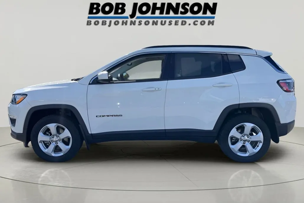 2021 Jeep Compass Latitude photo 1
