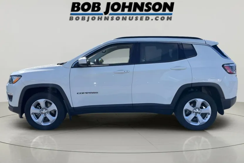 2021 Jeep Compass Latitude photo 1