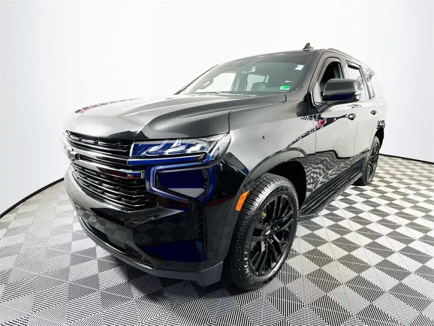 2022 Chevrolet Tahoe RST photo 1