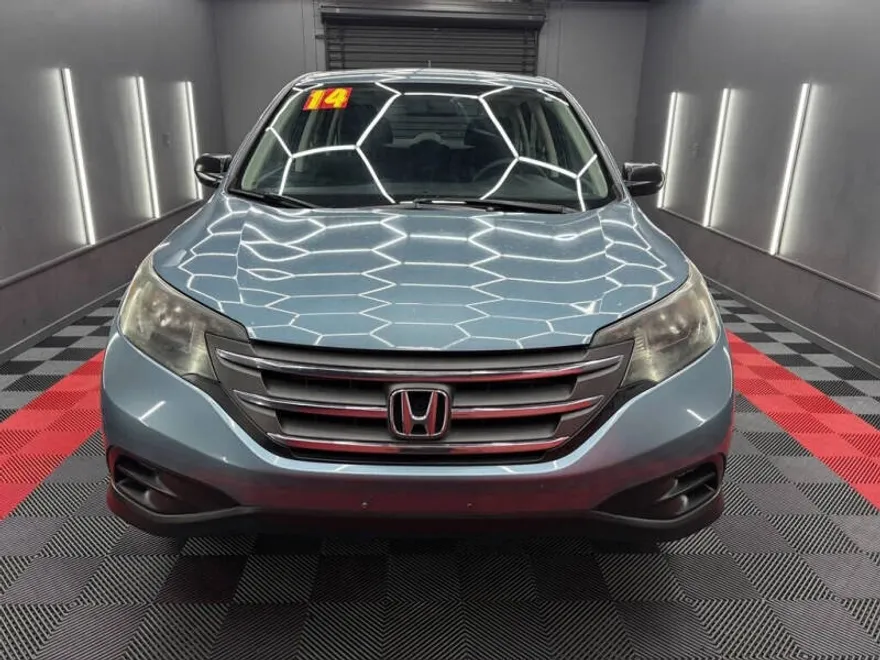 2014 Honda CR-V LX photo 1