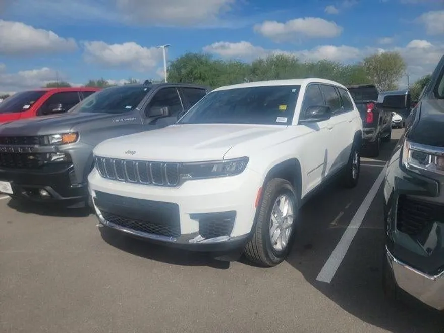 2025 Jeep Grand Cherokee Laredo X photo 1