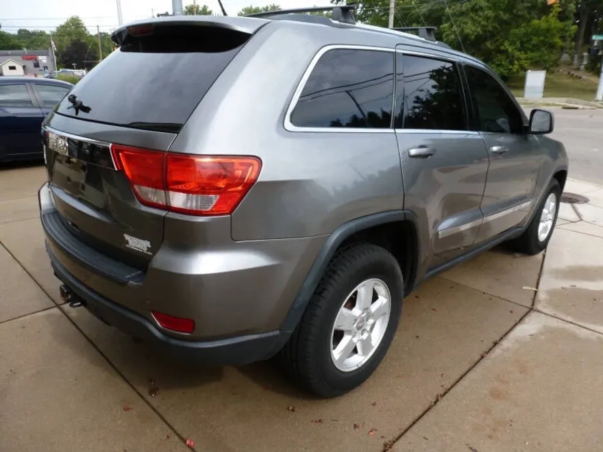 2013 Jeep Grand Cherokee Laredo X photo 1