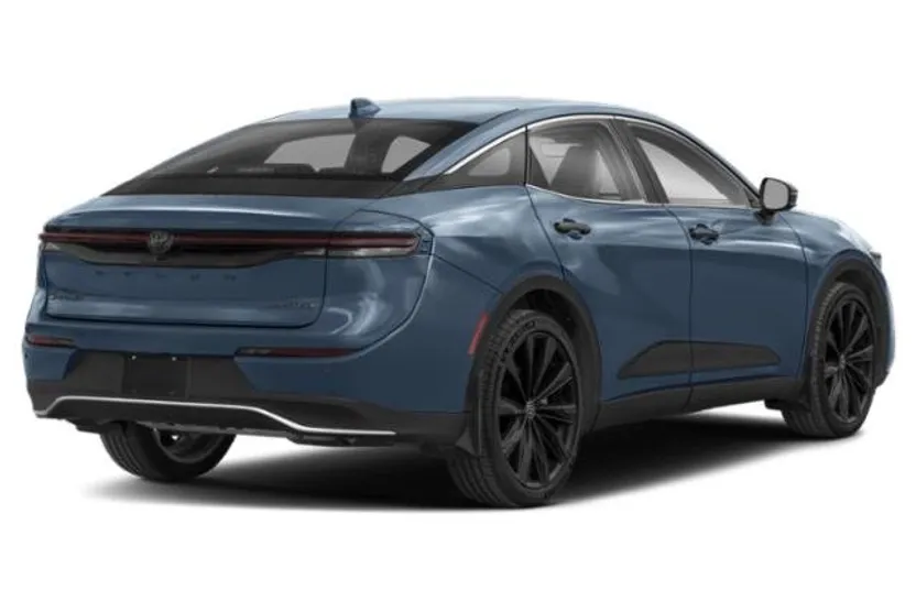 2026 Toyota Crown photo 1