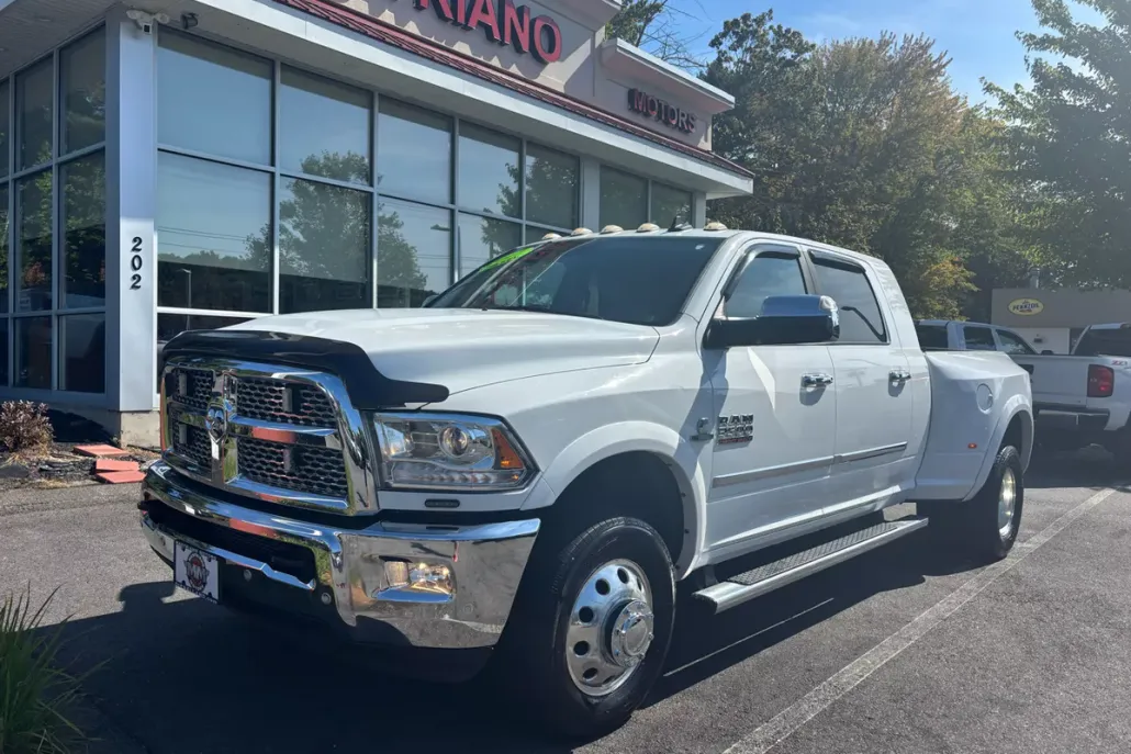 2017 Ram 3500 Laramie photo 1