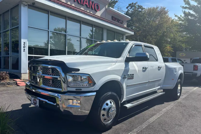 2017 Ram 3500 Laramie photo 1