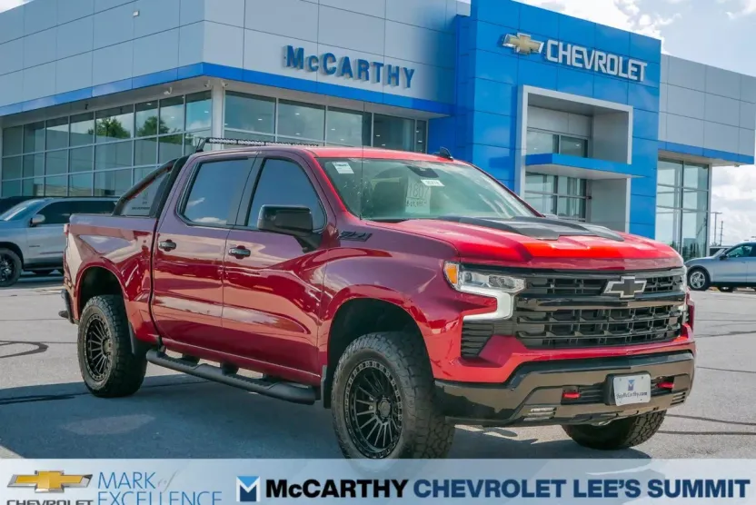2025 Chevrolet Silverado 1500 LT Trail Boss photo 1
