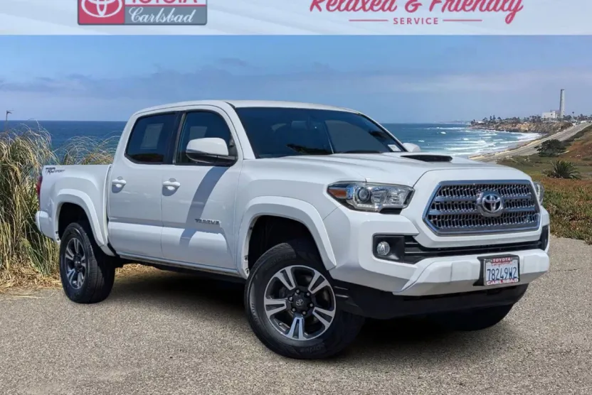 2016 Toyota Tacoma SR5 V6 photo 1
